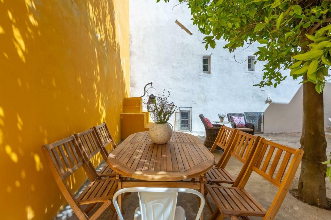 Bright & Spacious With Orange Tree Patio, By Timecooler リスボン エクステリア 写真